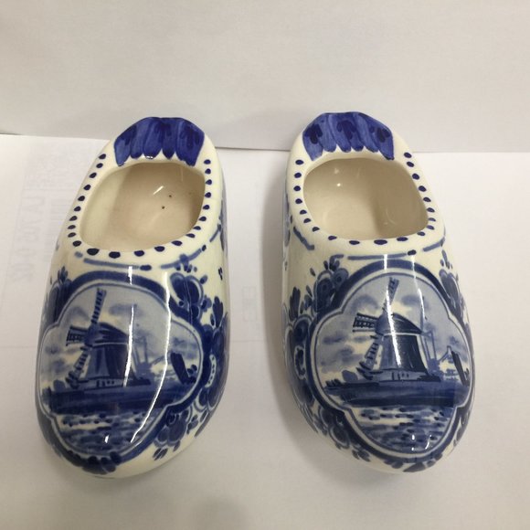 Clogs - Picture 1 of 16